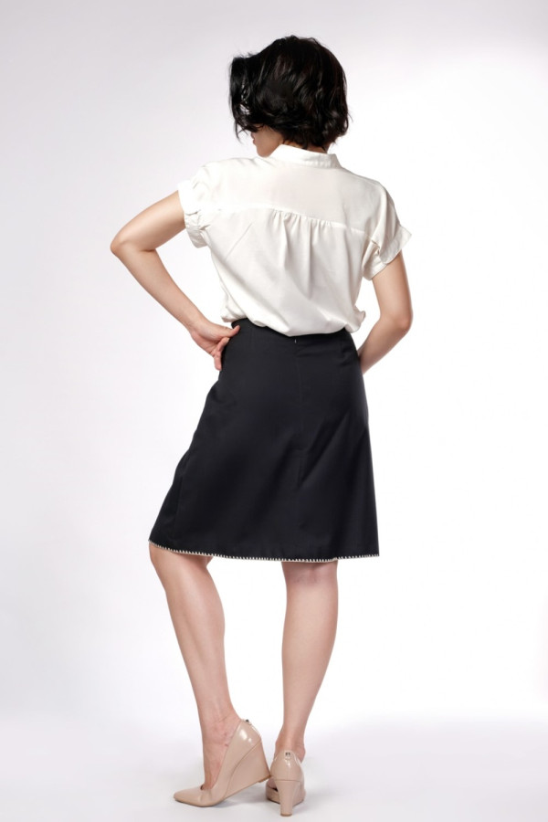 https://stylease-live.satuvisidigital.com/uploads/products/xWSftlSQTqQmRR8rmvfnc8zomkaAd95zUMjYEwnu.jpg