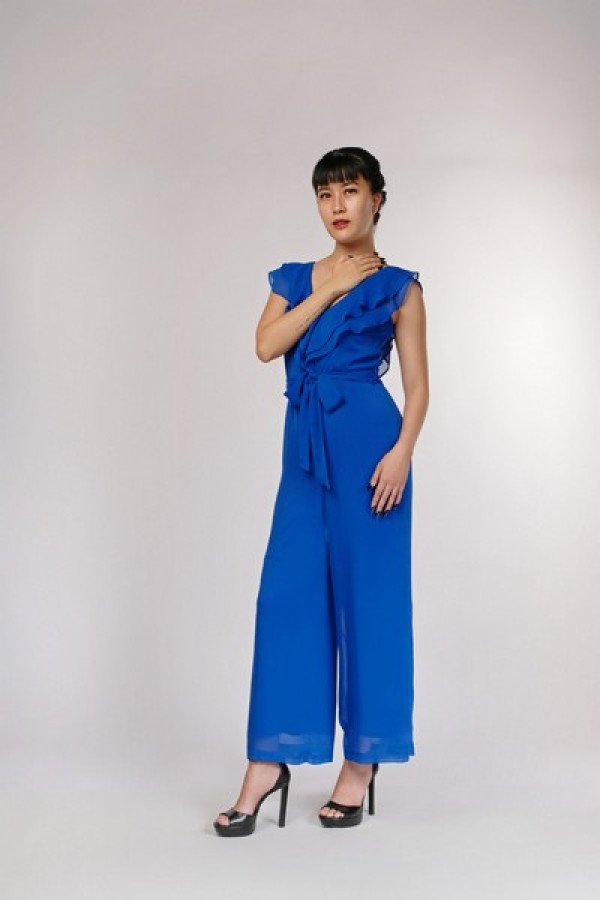 https://stylease-live.satuvisidigital.com/uploads/products/xd5Zgsz30uYI5hLPe4gCoAAKAnCLCWsxCCmZAWcr.jpg
