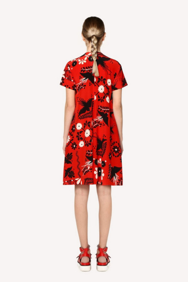 https://stylease-live.satuvisidigital.com/uploads/products/xgQ9tjB0iIyFkjzNyHzTPci2z14HFIDw36P7Bt2k.jpg