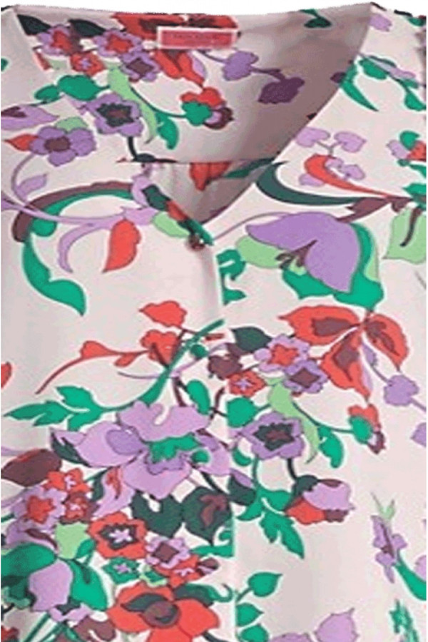 https://stylease-live.satuvisidigital.com/uploads/products/xqVf0EMi4uaZ9IXWugbQYbbhAEo2KjjM8IYh4SLD.jpg