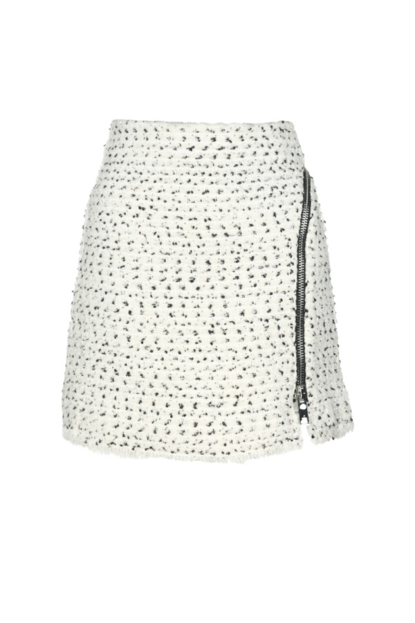 https://stylease-live.satuvisidigital.com/uploads/products/y15kjdLrIaRK9QuJWzuBTQj7ZSNfYUlncHY0oaR5.jpg