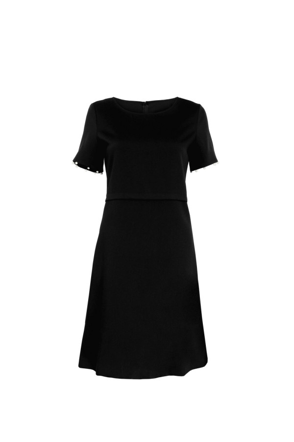 https://stylease-live.satuvisidigital.com/uploads/products/zfq32vqVM5wUdZLSZmRhJtmulihcupsLveNMT88d.jpg